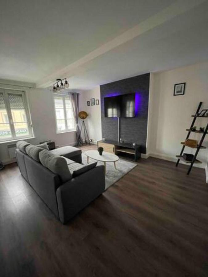 Appartement En Duplex Centre Ville D'Onnaing Bagian luar foto